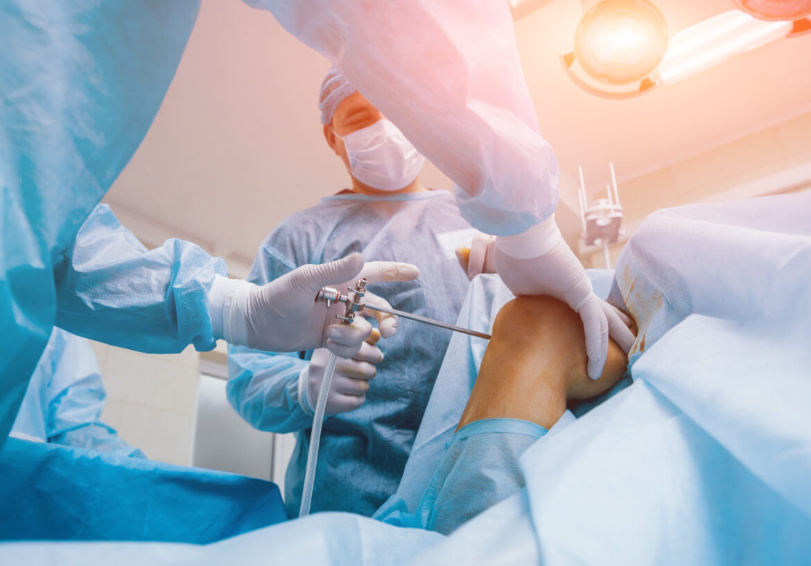 Benefits and Ideal Candidates for Knee Liposuction – Liposuction vs